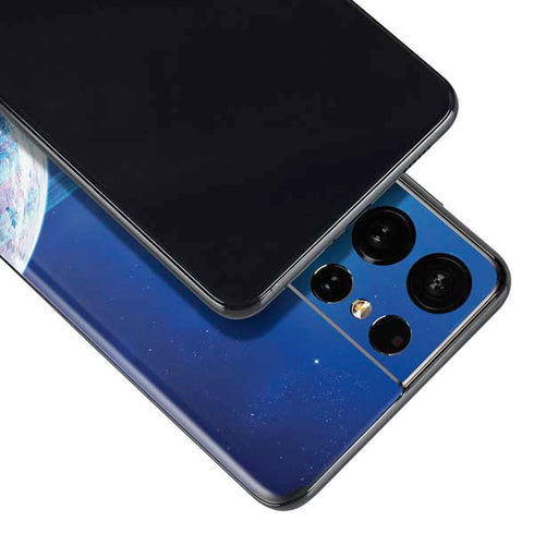 View of a Planet as it Looms in Close Orbit and with Rings Galaxy S21 Ultra 5G Skin